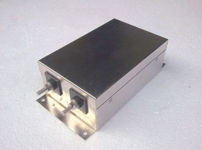 鉭電容器和固態(tài)電容哪一個(gè)好？